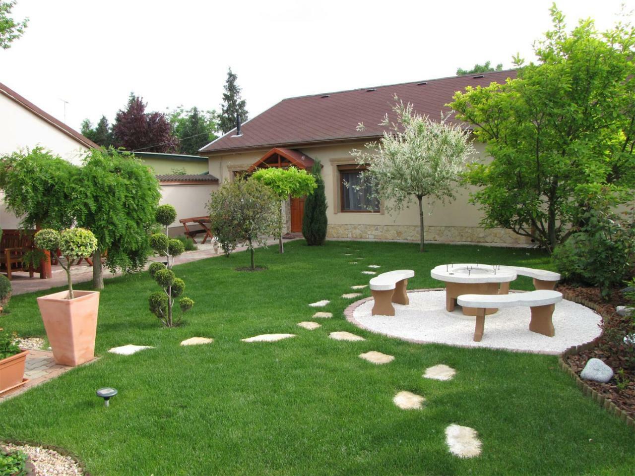 Szegfu Apartman Hajduszoboszlo Exterior foto